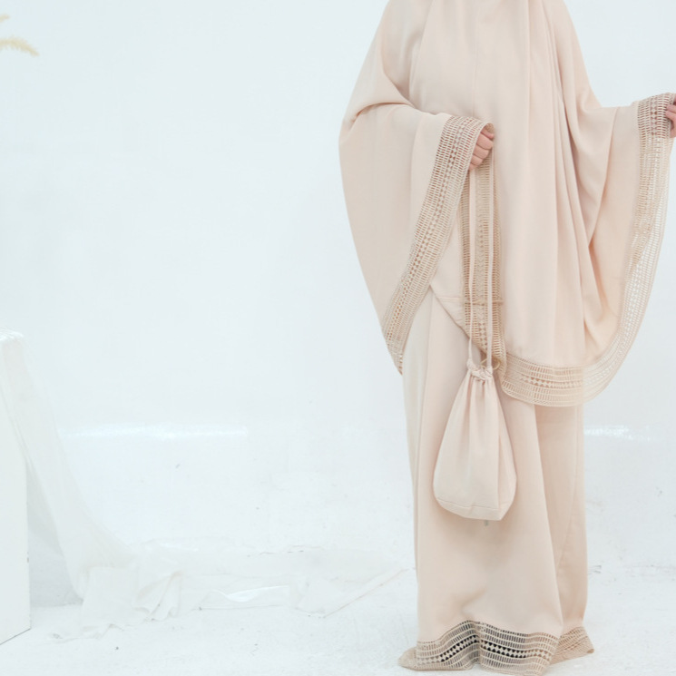 Muslim 4 Piece Set Women Skirt - Women Bags In Dubai recension och pris