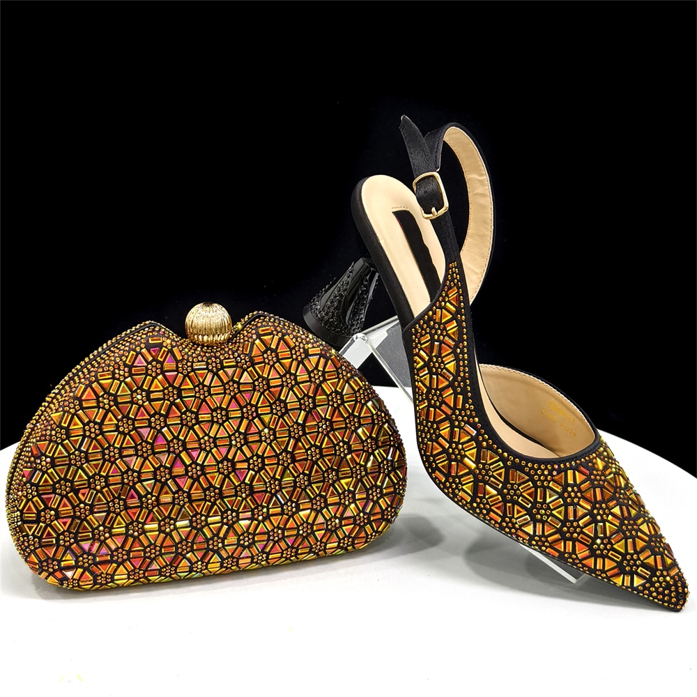 Dubai Fashion Woman Pumps Shoe - Women Bags In Dubai recension och pris