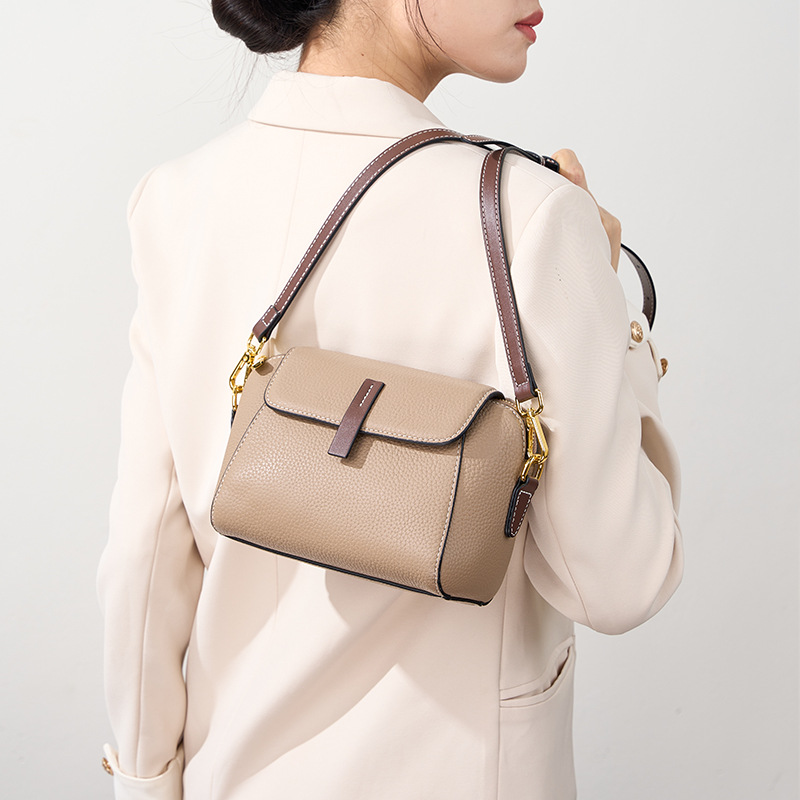 Women's luxury designer tote c - Women Bags Jw Pei recension och pris